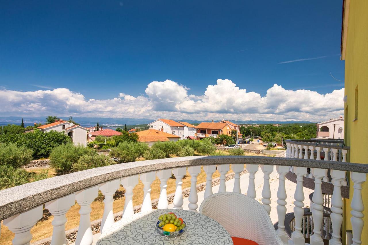 Vila Panorama By El-Pi Tours Malinska Εξωτερικό φωτογραφία
