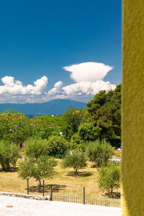 Vila Panorama By El-Pi Tours Malinska Εξωτερικό φωτογραφία