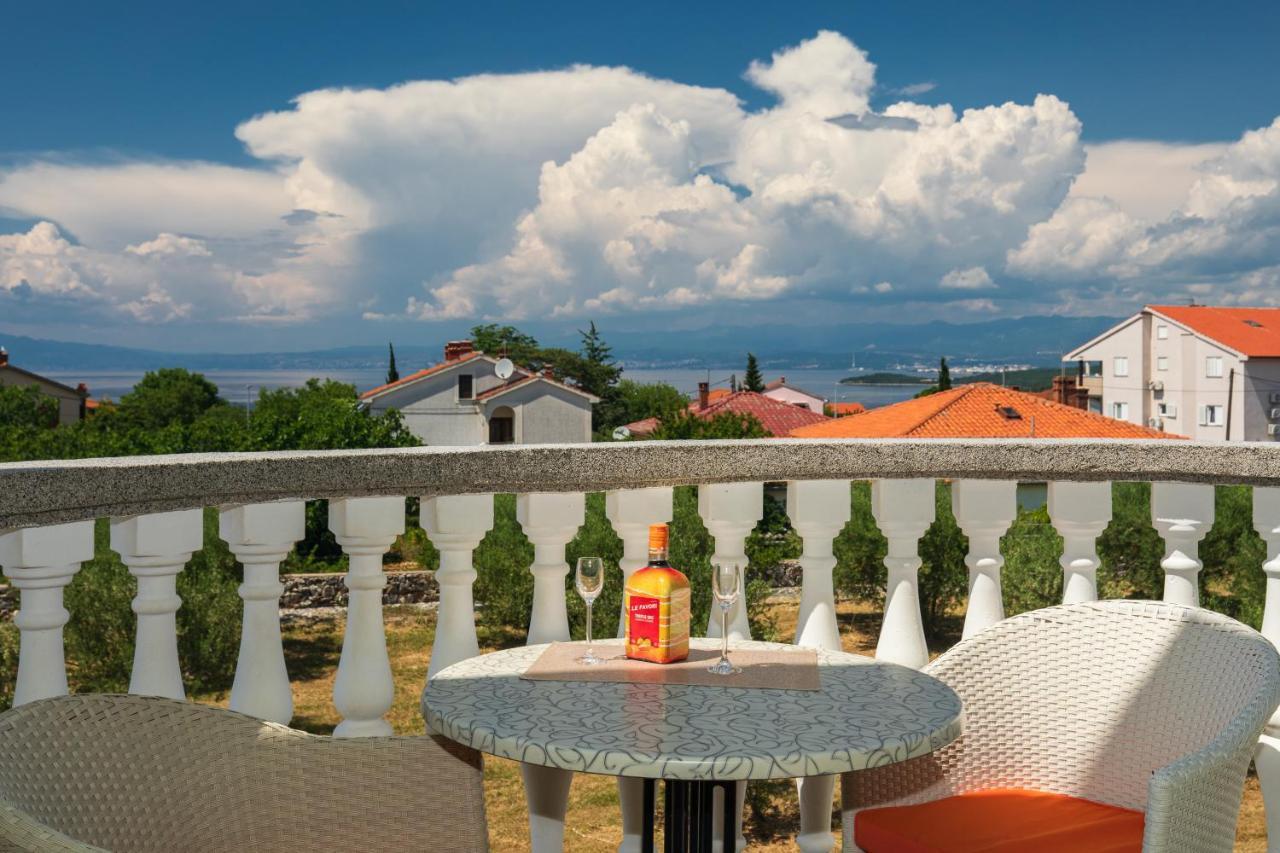 Vila Panorama By El-Pi Tours Malinska Εξωτερικό φωτογραφία